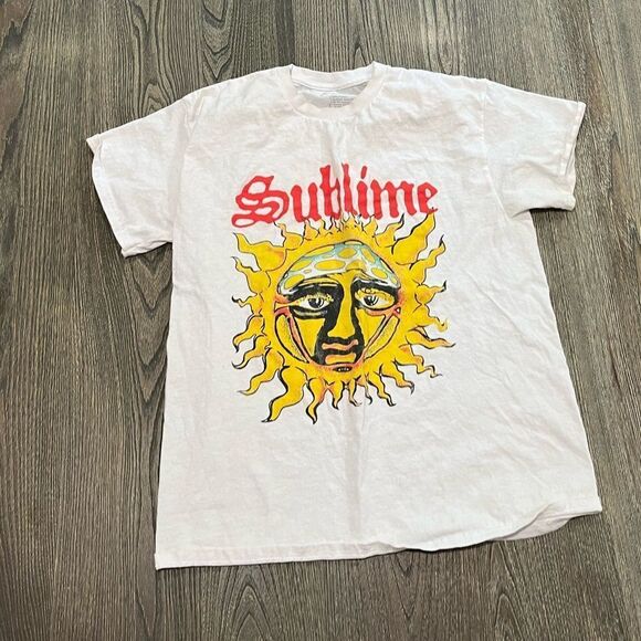 Sublime Graphic Band T-Shirt Crew Neck Short Sleeve Lightweight White Sz Medium - Picture 1 of 4